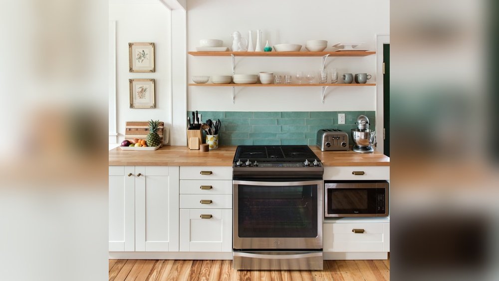 How to Ventilate Kitchen Without Range Hood: You Should Try